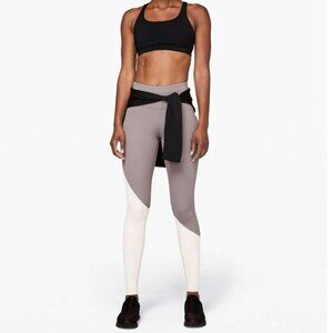 Lululemon Speed Wunder Tight *Asym Half Moon / Light Chrome